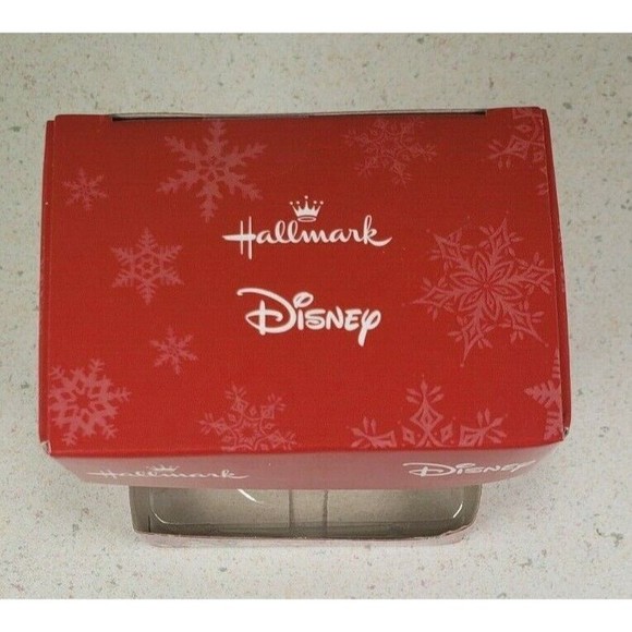 HALLMARK DISNEY MINNIE MOUSE WITH SANTA HAT & SCARF Christmas Ornament New 2017 - Picture 9 of 9